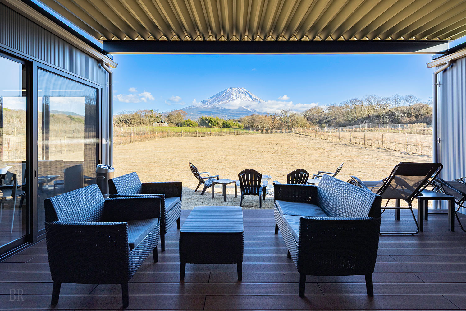 豪華露營B&V富士山河口湖
